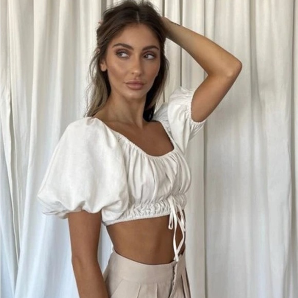 Sisterhood - Valerie Crop Top - Picture 2 of 3